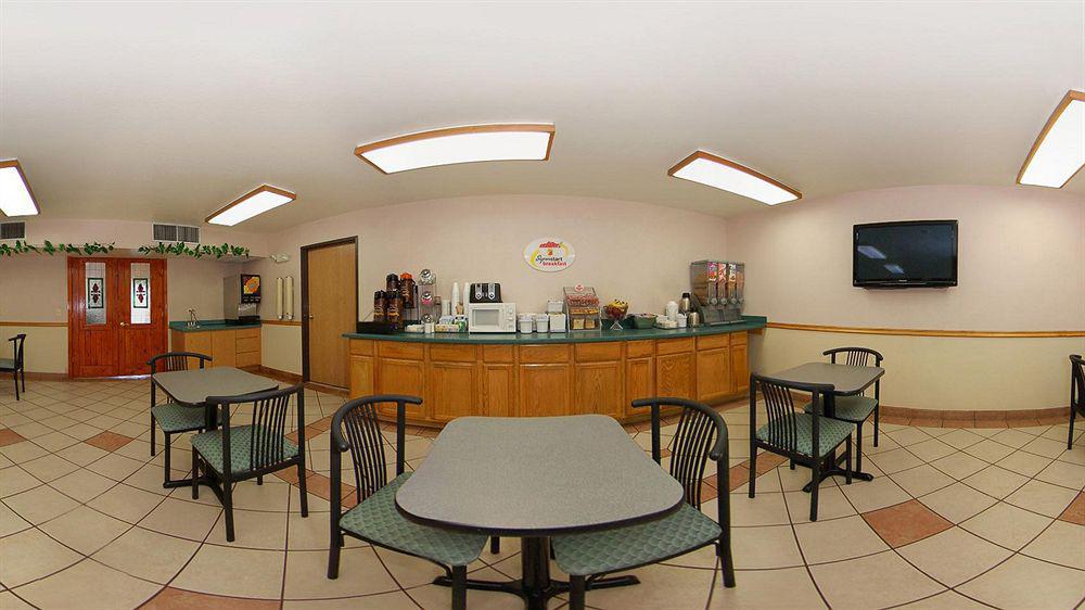 Hotel Super 8 By Wyndham Marana/tucson Area Marana